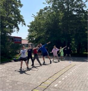 Lees meer over het artikel Atletiek clinics tijdens sportdag groepen 8